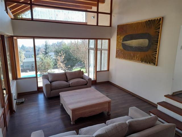 Casa en Arriendo en Alvaro Casanova / María Monvel 5 dormitorios 4 baños