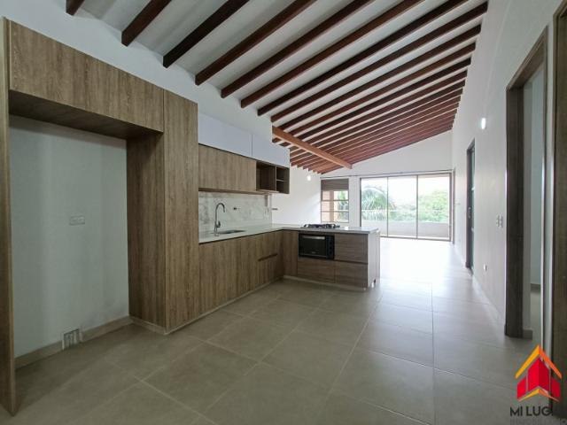 Casa en arriendo en Anda Lucia, Envigado