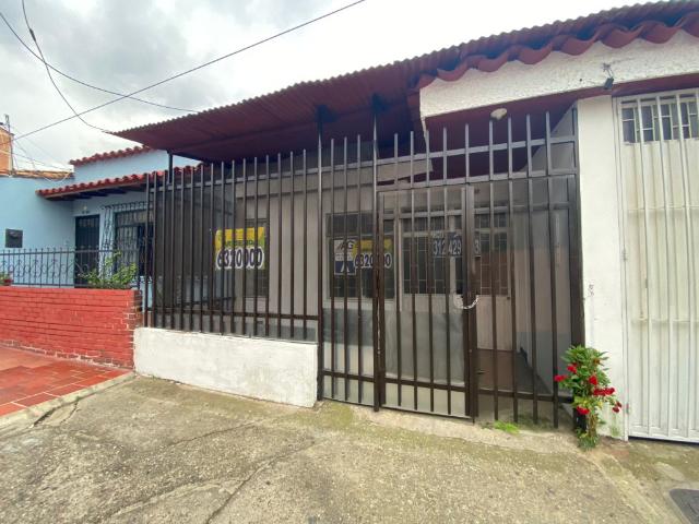 Casa En Arriendo En Bucaramanga En San Miguel A208726