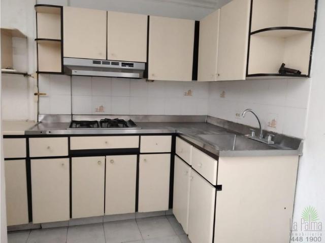 CASA EN ARRIENDO EN BELEN NOGAL COD 10537