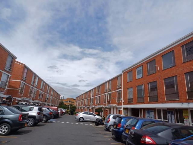 Casa EN ARRIENDO EN Bogotá 77405 $977.000