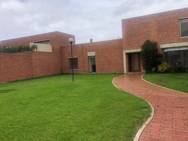 Casa EN ARRIENDO EN Bogotá EN Guaymaral 65066 $10.200.000
