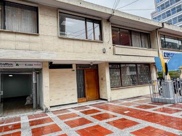 Casa EN ARRIENDO EN Bogotá EN Lago Gaitán 241130 $12.000.000