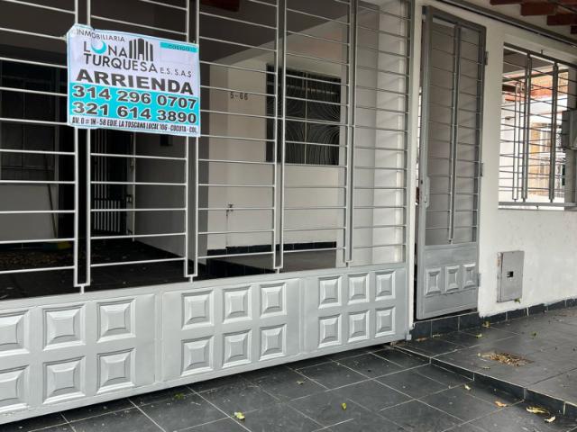 Casa EN ARRIENDO EN Cúcuta EN Prados Del Este 236258 $1.100.000
