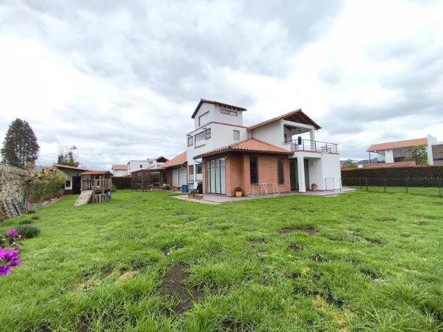 Casa En Arriendo En Cajica En Cajica Vereda Calahorra A384712