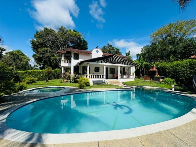 Casa en arriendo en Caldas