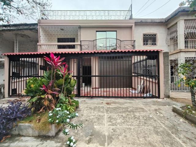 Casa en arriendo en Cali