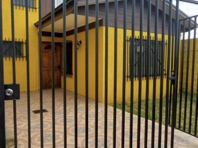 Casa en arriendo en casa 4d 2b 1e lorenzo arenas, concepción