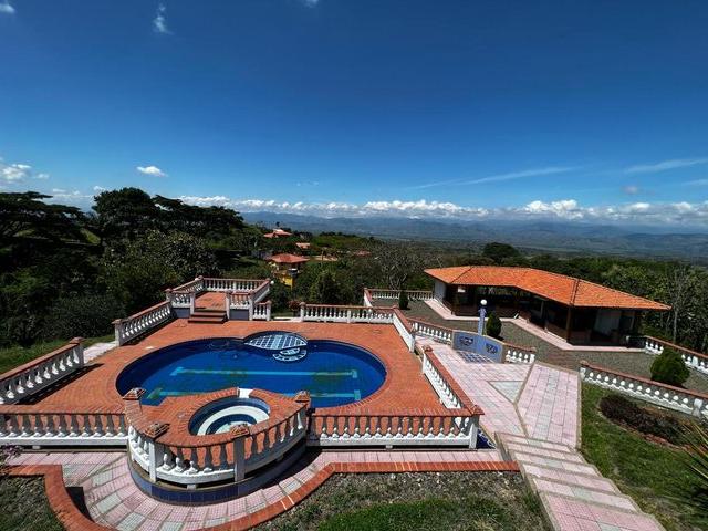 Casa en arriendo en Cerritos