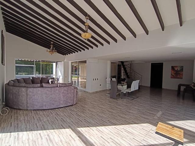 Casa en arriendo en Cerritos