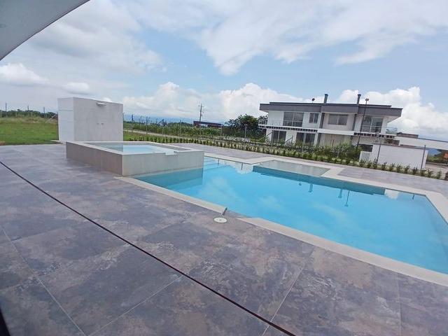 Casa en arriendo en Cerritos