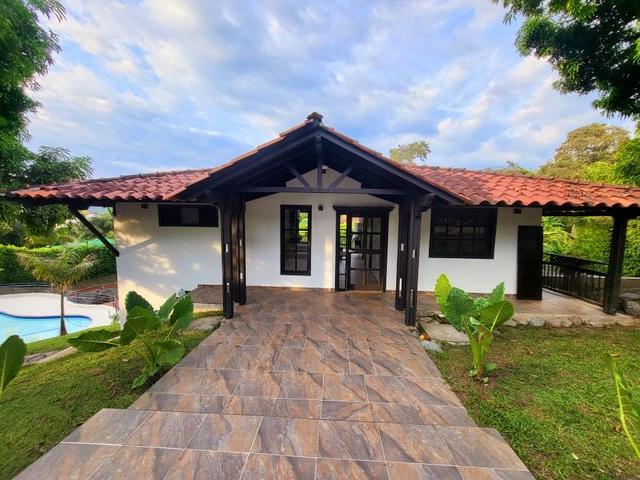 Casa en arriendo en Cerritos