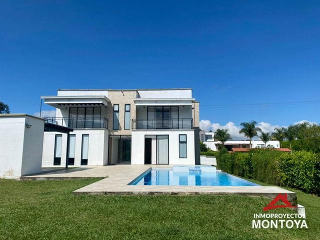 Casa en arriendo en Cerritos