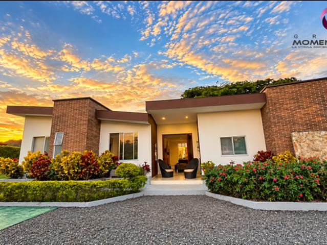 Casa en arriendo en Cerritos