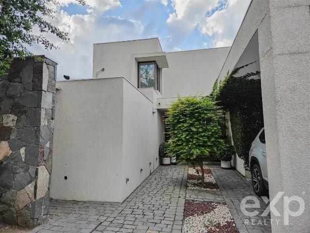 Casa En Arriendo En Chamisero Frente A Alianza Francesa