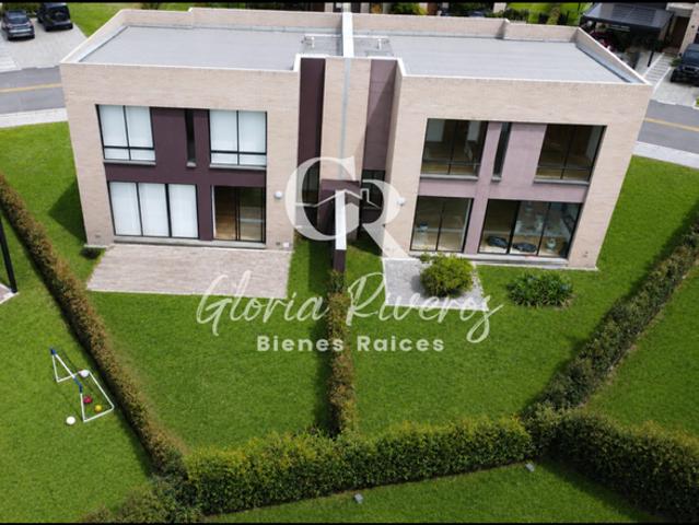 Casa en arriendo en Chía