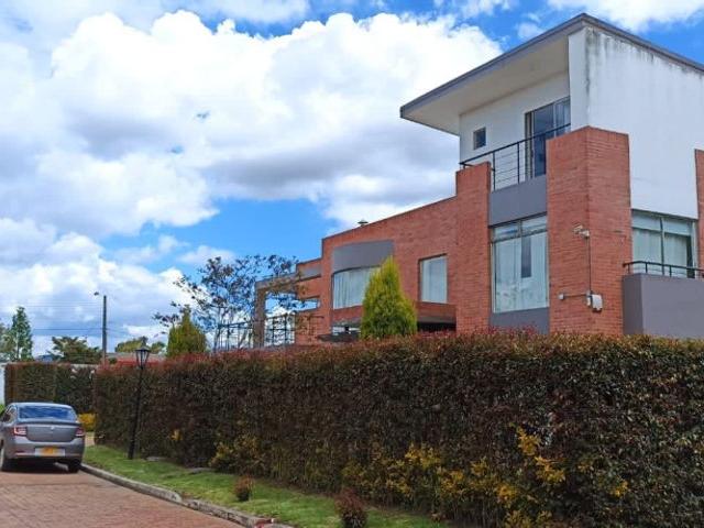 Casa en arriendo en Chía