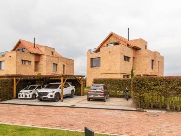 Casa EN ARRIENDO EN Chía EN Encenillos Chia 384713 $8.422.000