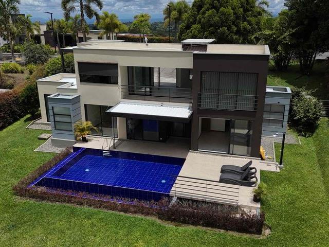 Casa en arriendo en Circasia