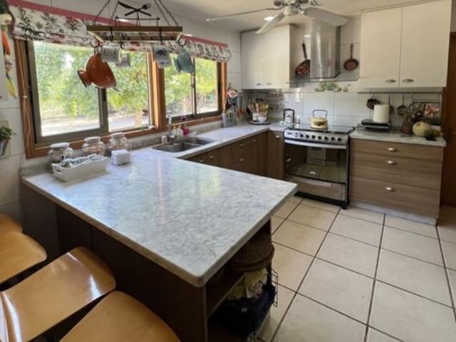 Casa en Arriendo en Colina 4 dormitorios 4 baños