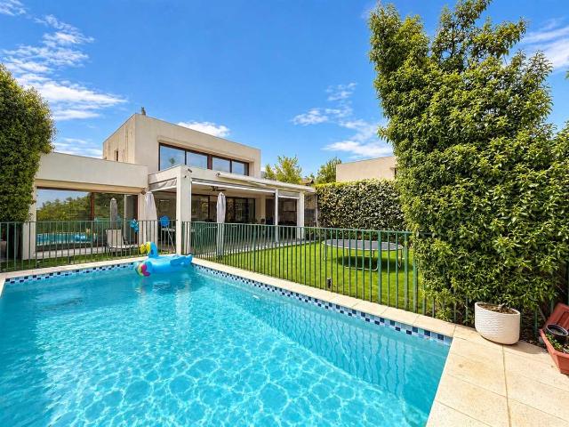Casa en Arriendo en Colina 4 dormitorios 4 baños