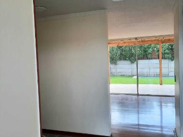 Casa en Arriendo en Colina 3 dormitorios 3 baños