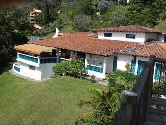 Casa en arriendo en Copacabana