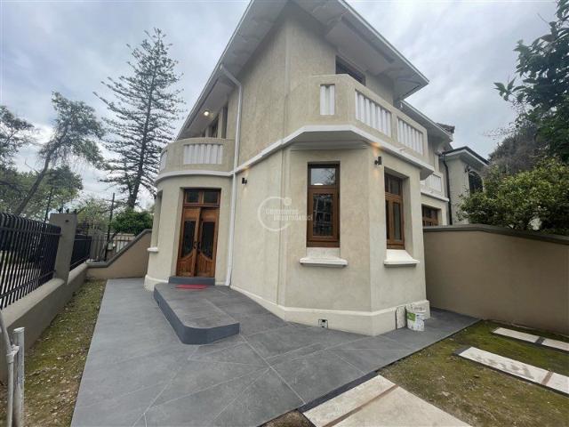 Casa en arriendo en e.castillo velasco/ monseñor eyzaguirre