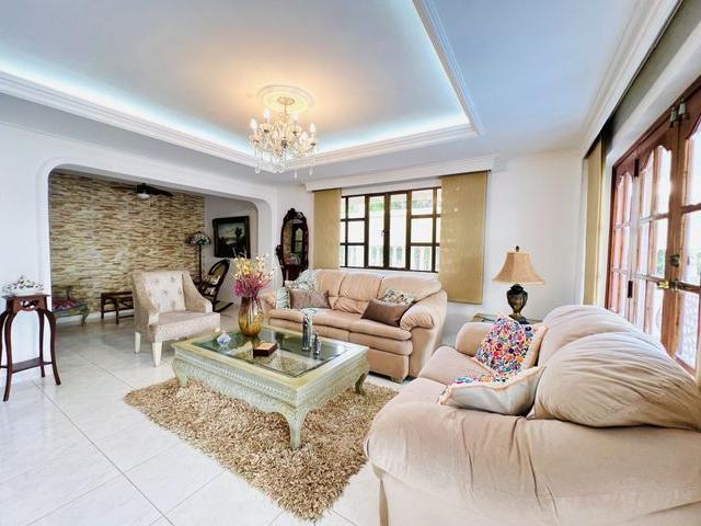 Casa en arriendo en El Cabrero