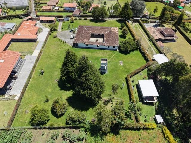 Casa en arriendo en El Carmen de Viboral