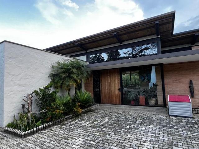 Casa en arriendo en El Carmen de Viboral