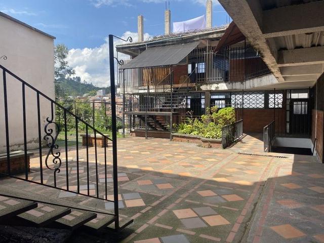 Casa en arriendo en El Centro