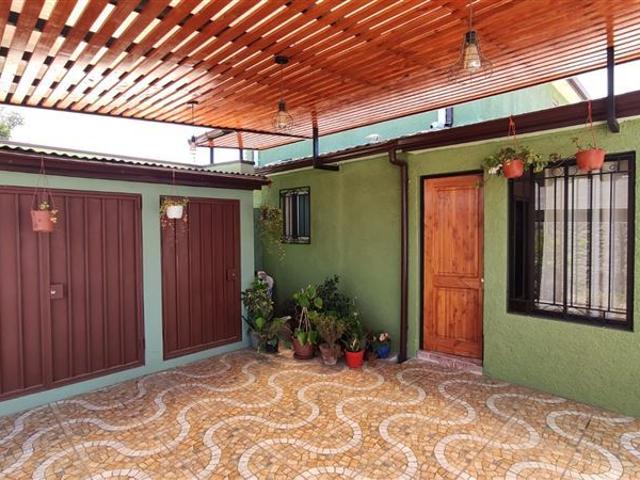 Casa en Arriendo en Entre Salvador San Fuentes y Los Quillayes