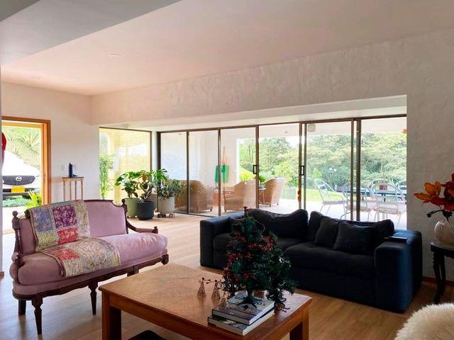 Casa en arriendo en Envigado