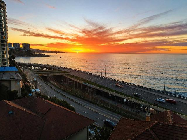 Casa en arriendo en funcional casa en recreo, vista al mar 180882, viña del mar