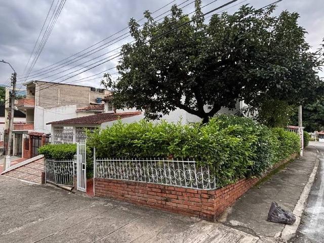 Casa en arriendo en Floridablanca