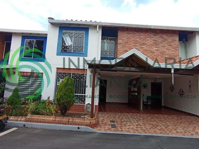 Casa en arriendo en Floridablanca