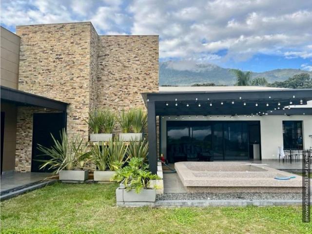 Casa en Arriendo en Girardota Antioquia