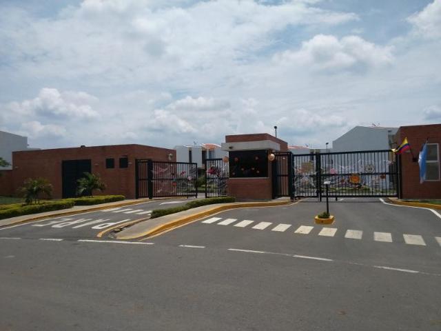 Casa EN ARRIENDO EN Jamundí EN El castillo 366785 $3.000.000