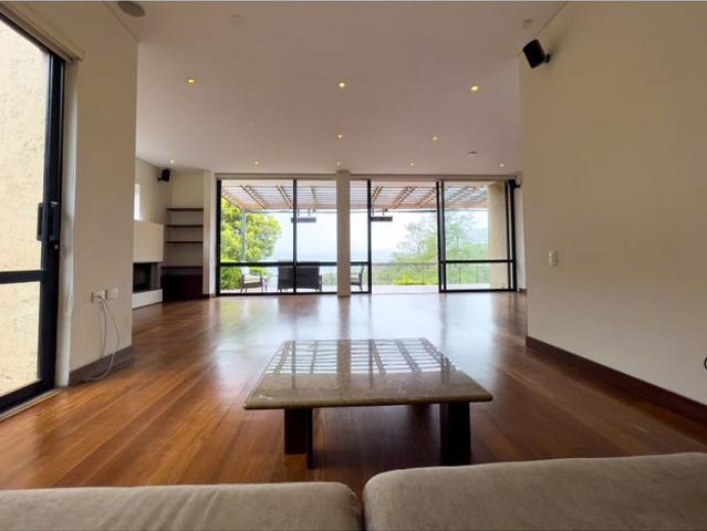 Casa en arriendo en La Calera