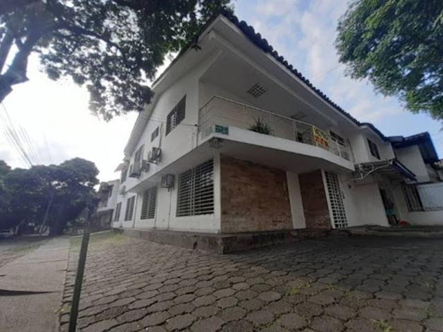 Casa en arriendo en La Flora
