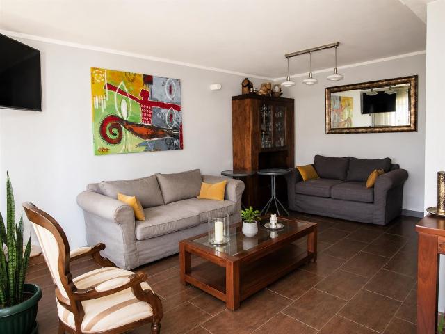 Casa en Arriendo en La Florida 4 dormitorios 3 baños