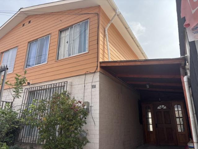Casa en Arriendo en Lampa 4 dormitorios 2 baños