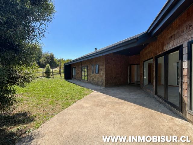 Casa en arriendo en Las Araucaria, sector clinica Puerto Varas