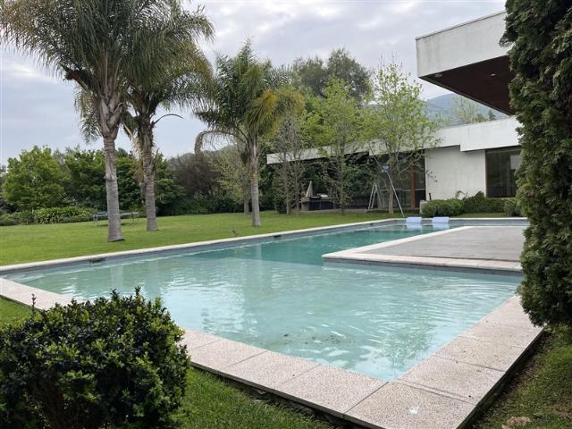 Casa en Arriendo en Las Brisas Chicureo