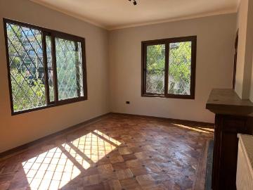 Casa en Arriendo en Las Condes 3 dormitorios 4 baños