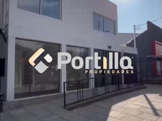Casa en Arriendo en Las Condes 4 dormitorios 4 baños