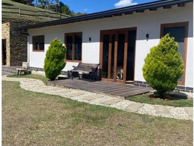 Casa en arriendo en Liborina