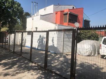 Casa en Arriendo en Lo Barnechea 3 dormitorios 2 baños