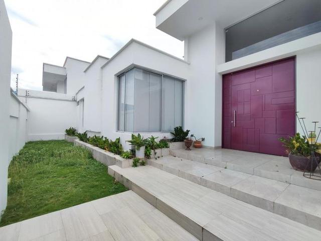 Casa en arriendo en Los Patios